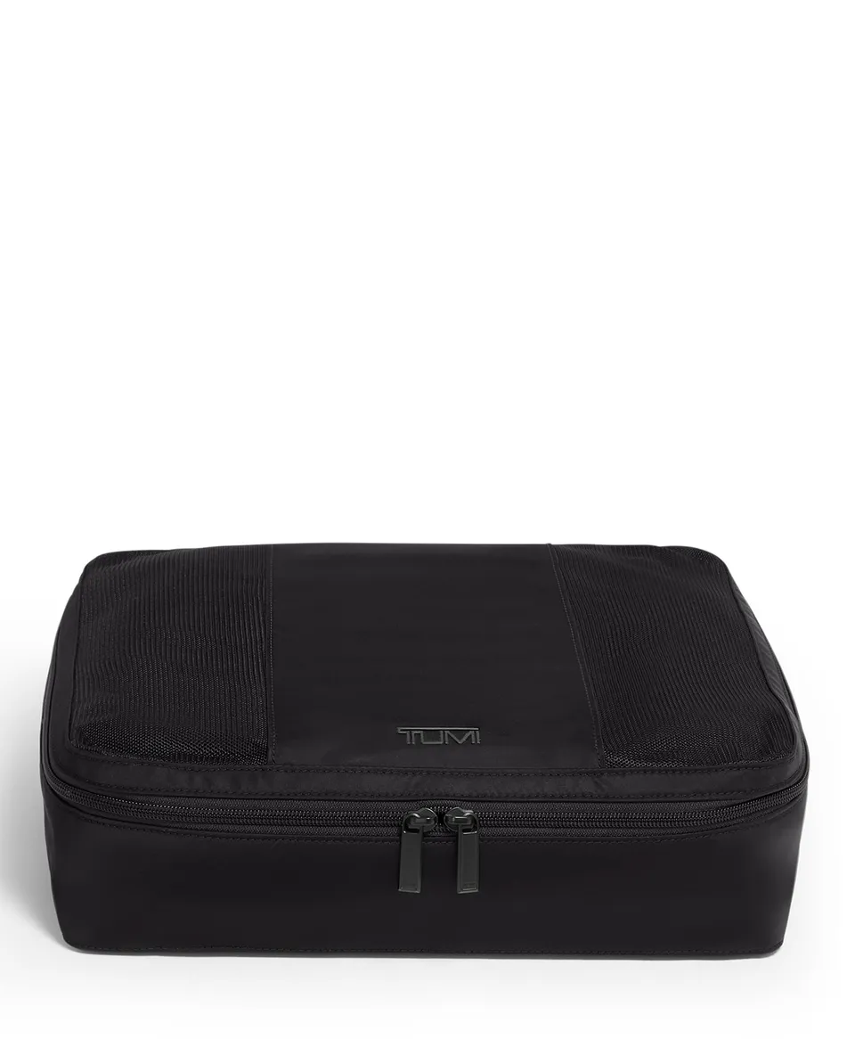 tumi-medium-packing-cube-black-nylon-polyester-organizer-with-zip-closure-and-re image 1