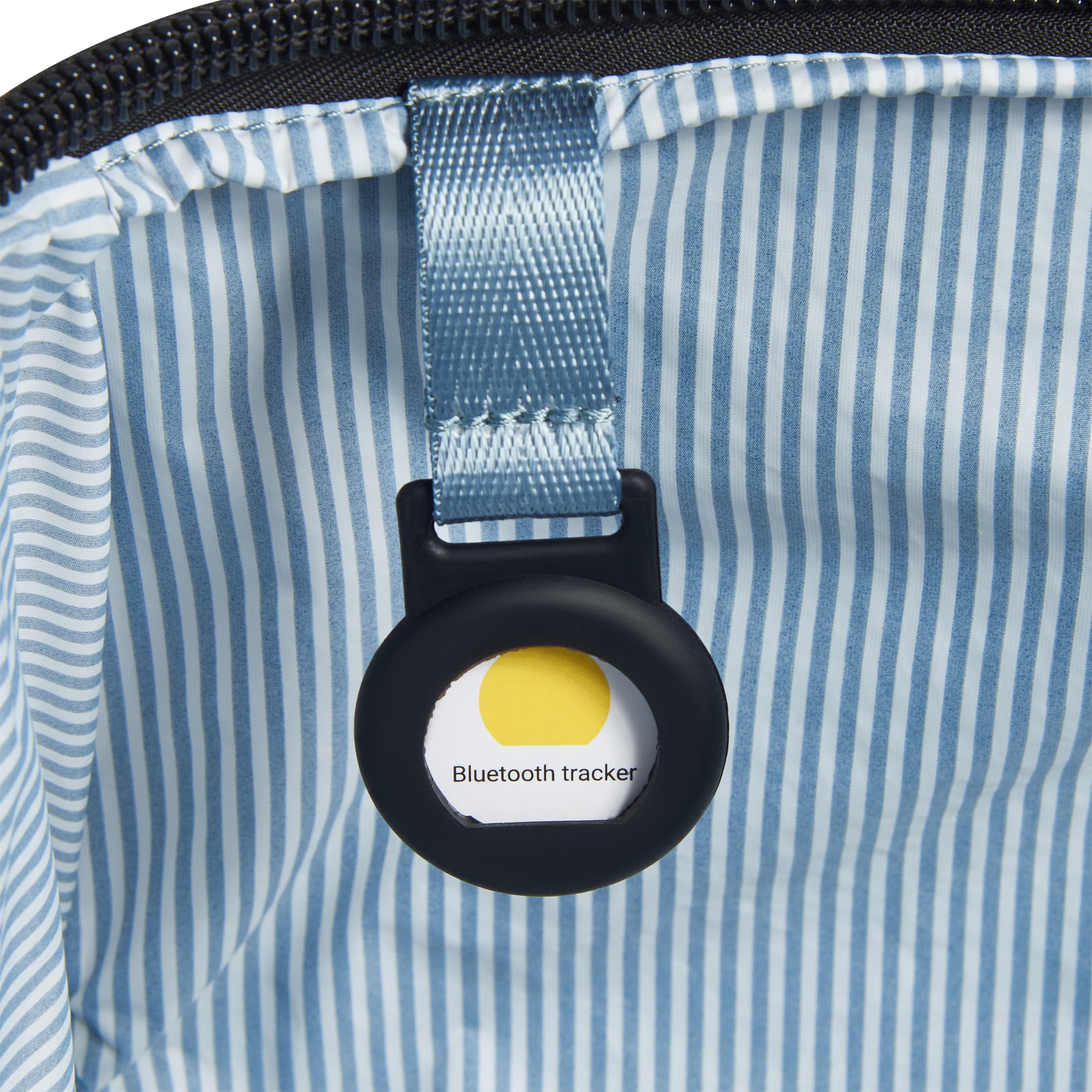 delsey-turenne-soft-27-large-expandable-spinner-recycled-water-resistant-softsid image 7
