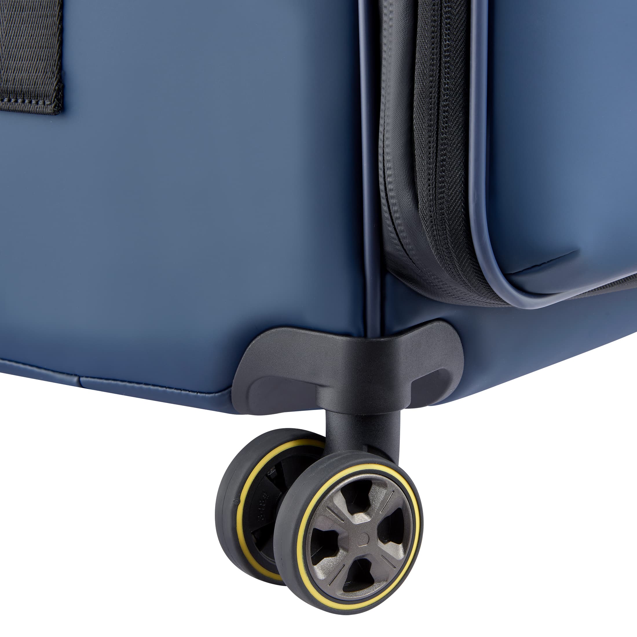 delsey-turenne-soft-27-large-expandable-spinner-recycled-water-resistant-softsid image 8