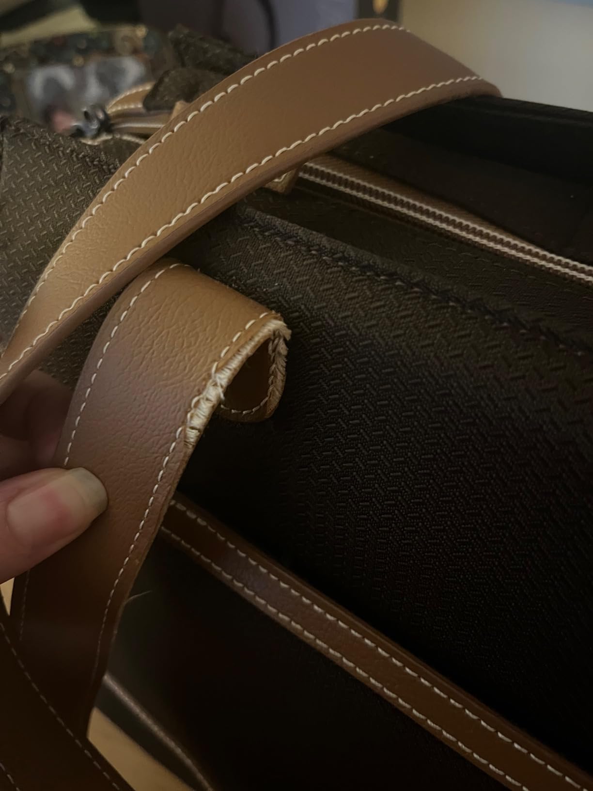 Elegant travel companion