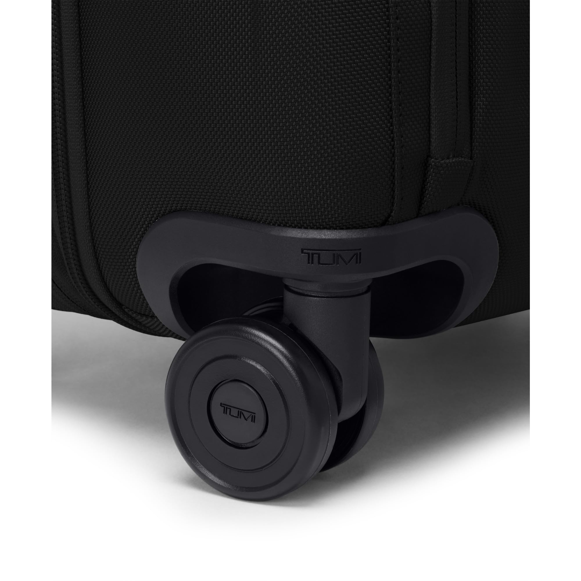 tumi-alpha-xx-large-dual-access-expandable-4-wheeled-checked-luggage-ballistic-n image 7