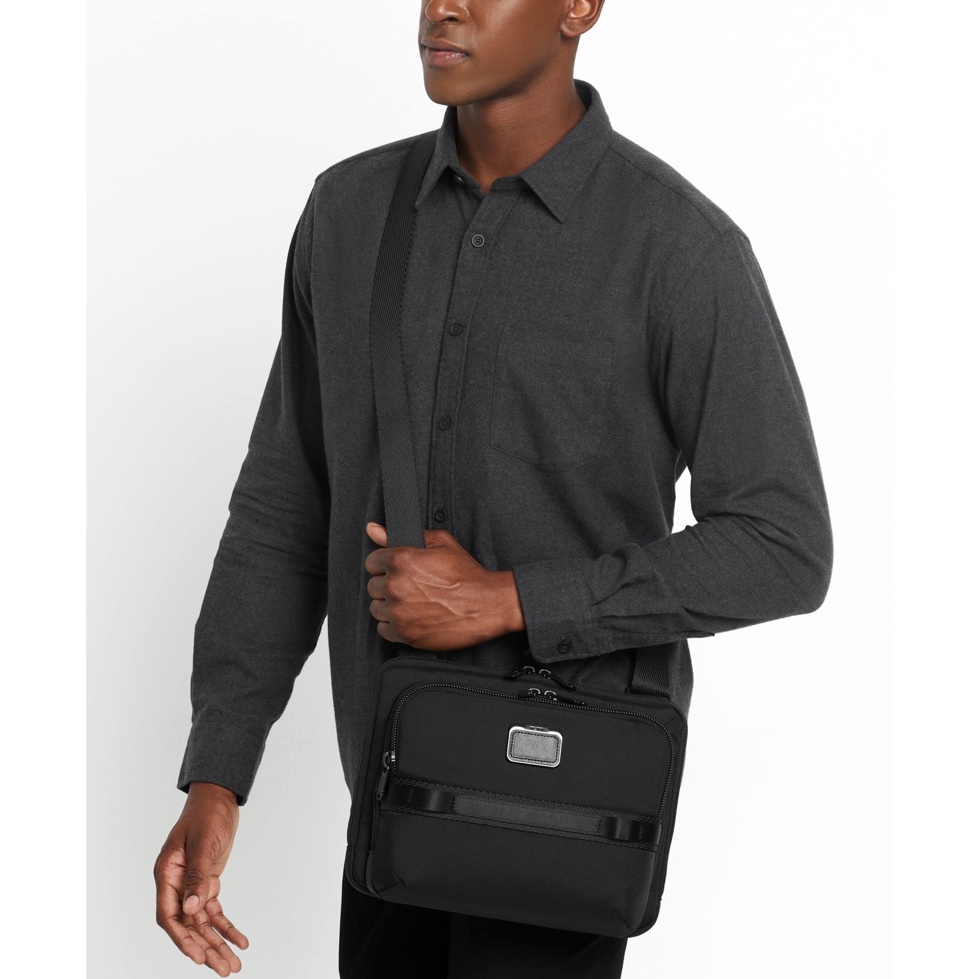 tumi-alpha-bravo-service-crossbody-bag-ballistic-nylon-travel-crossbody-with-zip image 5