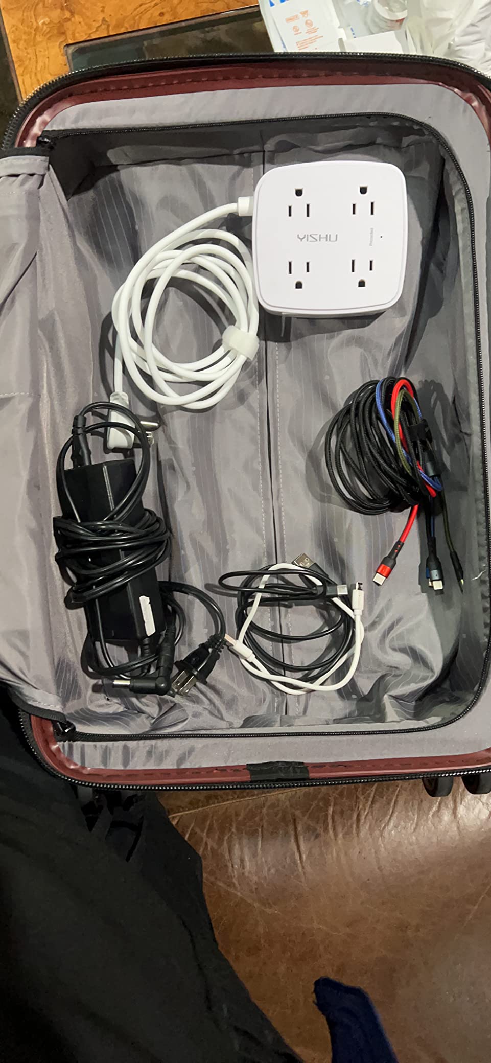 Solid checked bag for long trips