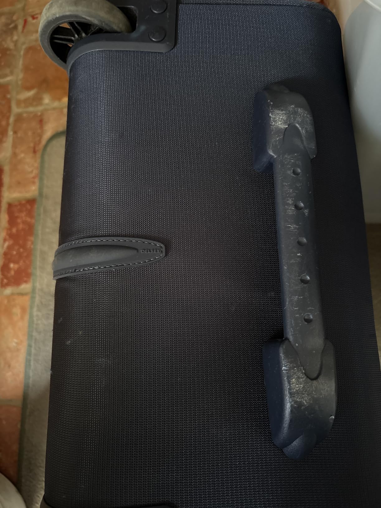 Fits under the seat perfectly