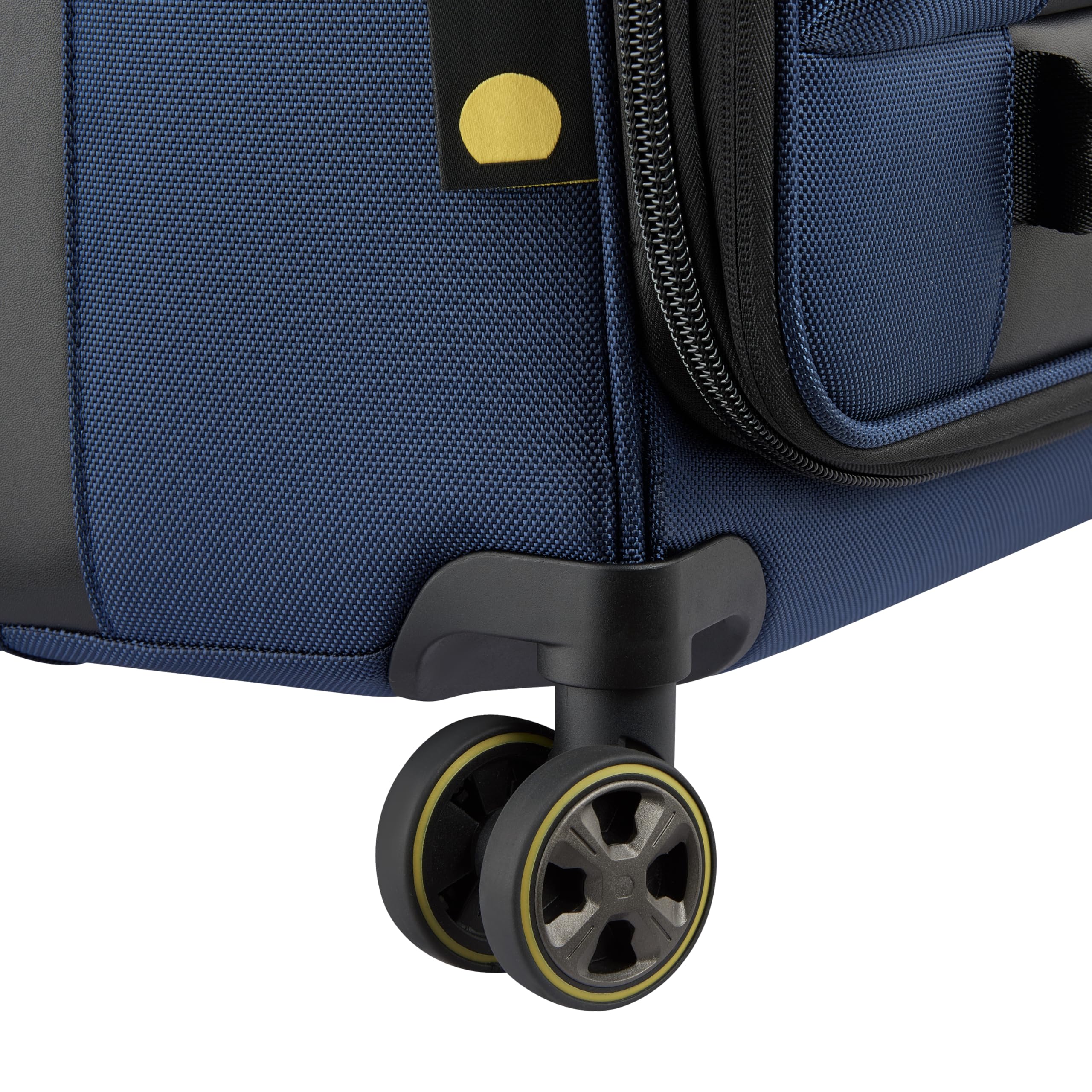 delsey-wagram-26-inch-softside-expandable-checked-trunk-with-double-spinner-whee image 8