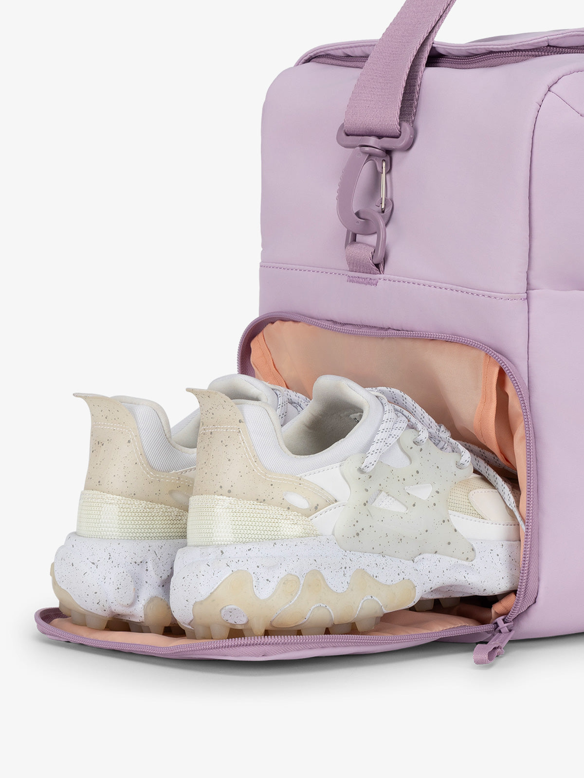 calpak-connect-laptop-duffel-17-padded-laptop-duffel-with-shoe-compartment image 7