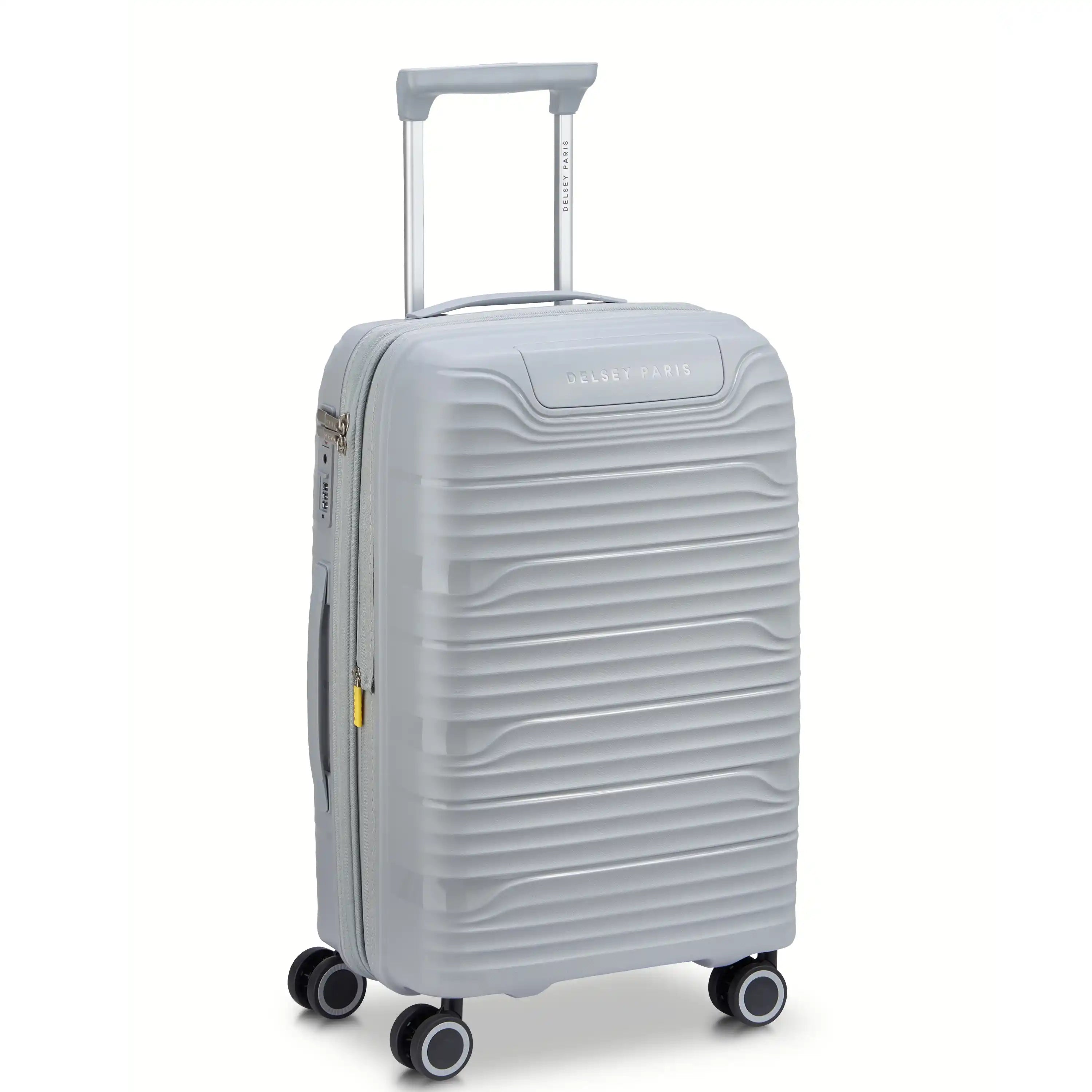 delsey-dune-carry-on-plus-20-inch-ultra-lightweight-expandable-hardside-spinner- image 5