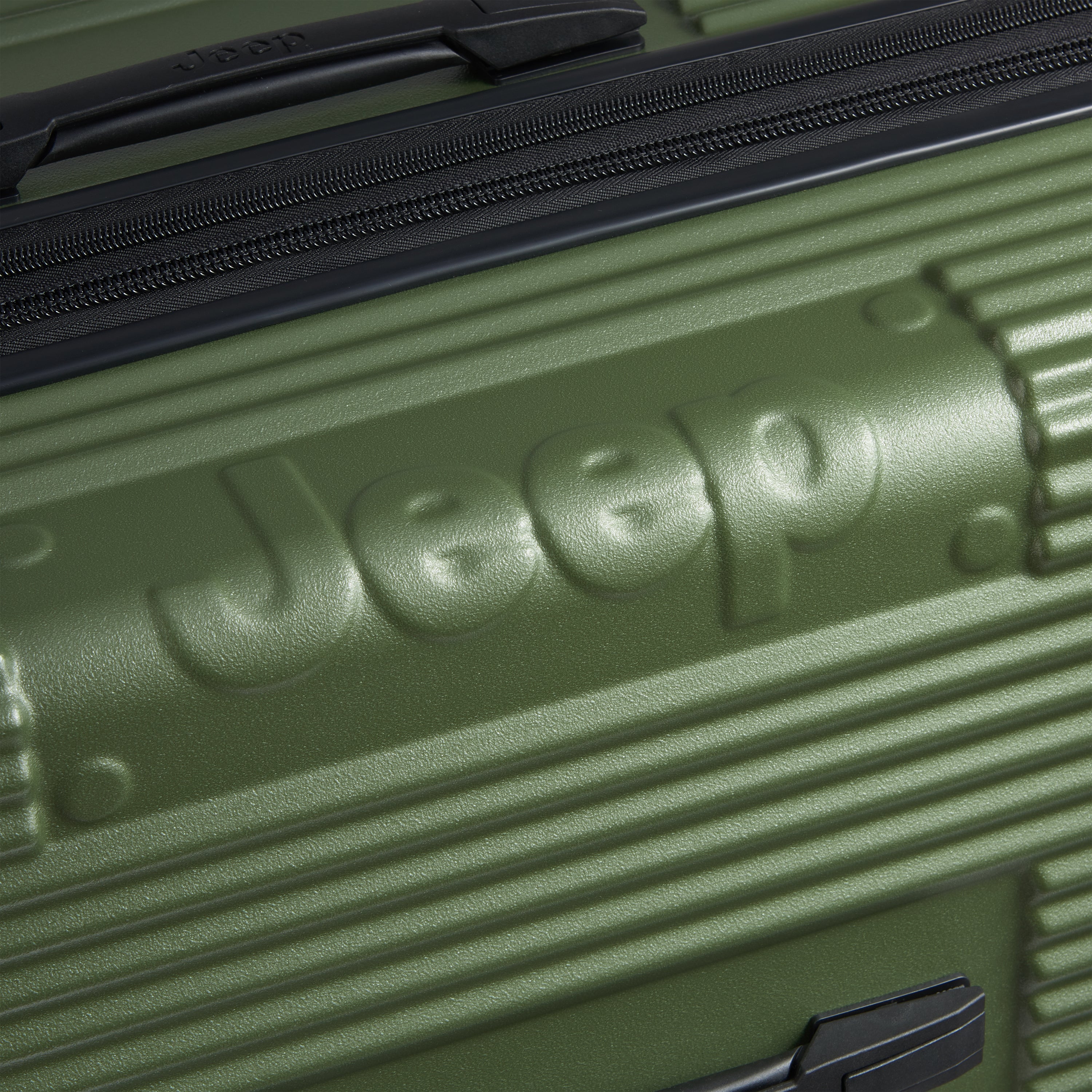 delsey-x-jeep-jh001a-2-piece-polycarbonate-luggage-set-expandable-carry-on-large image 3