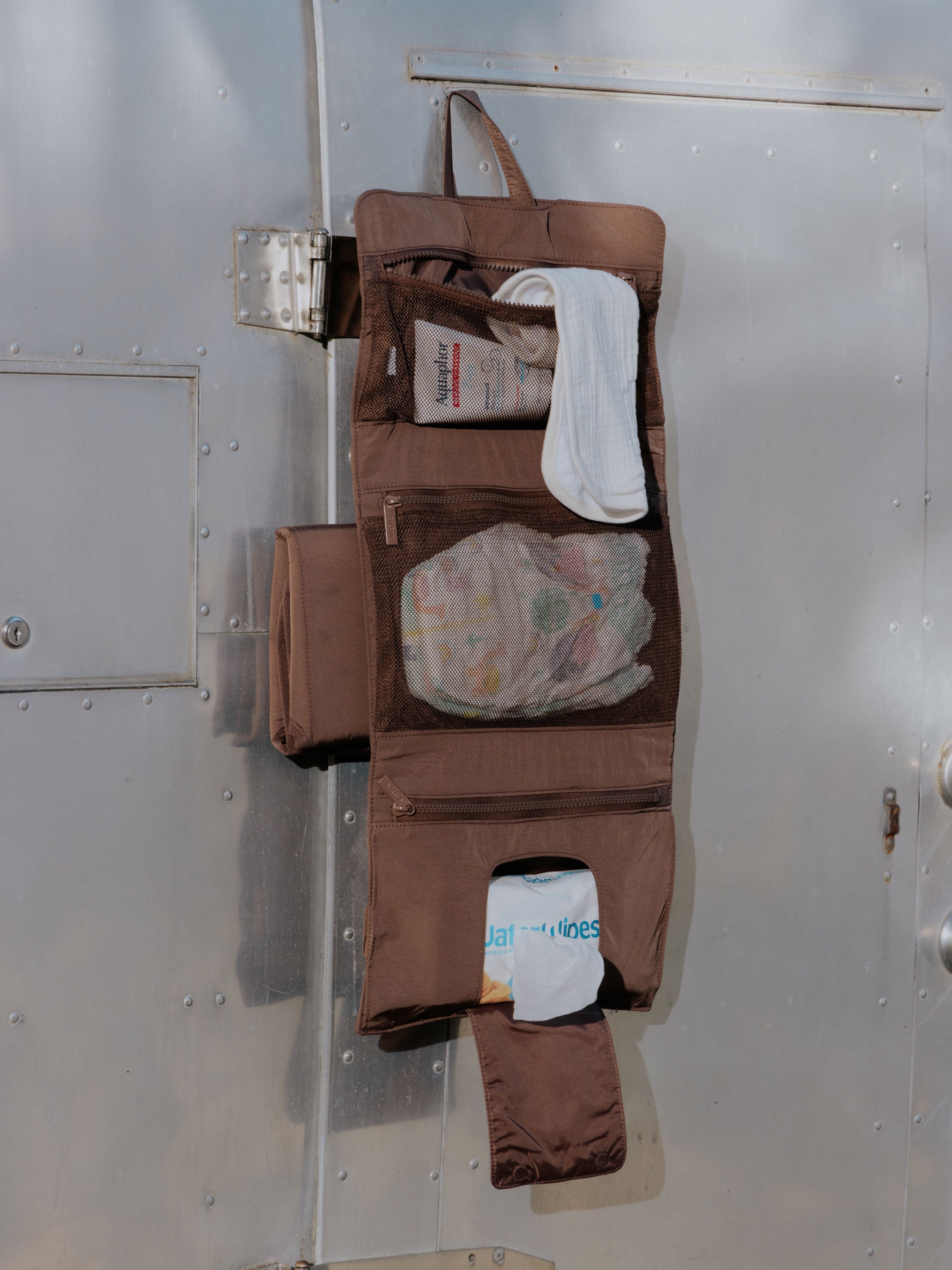 calpak-diaper-changing-pad-organizer-wipeable-detachable-changing-station-with-s image 6