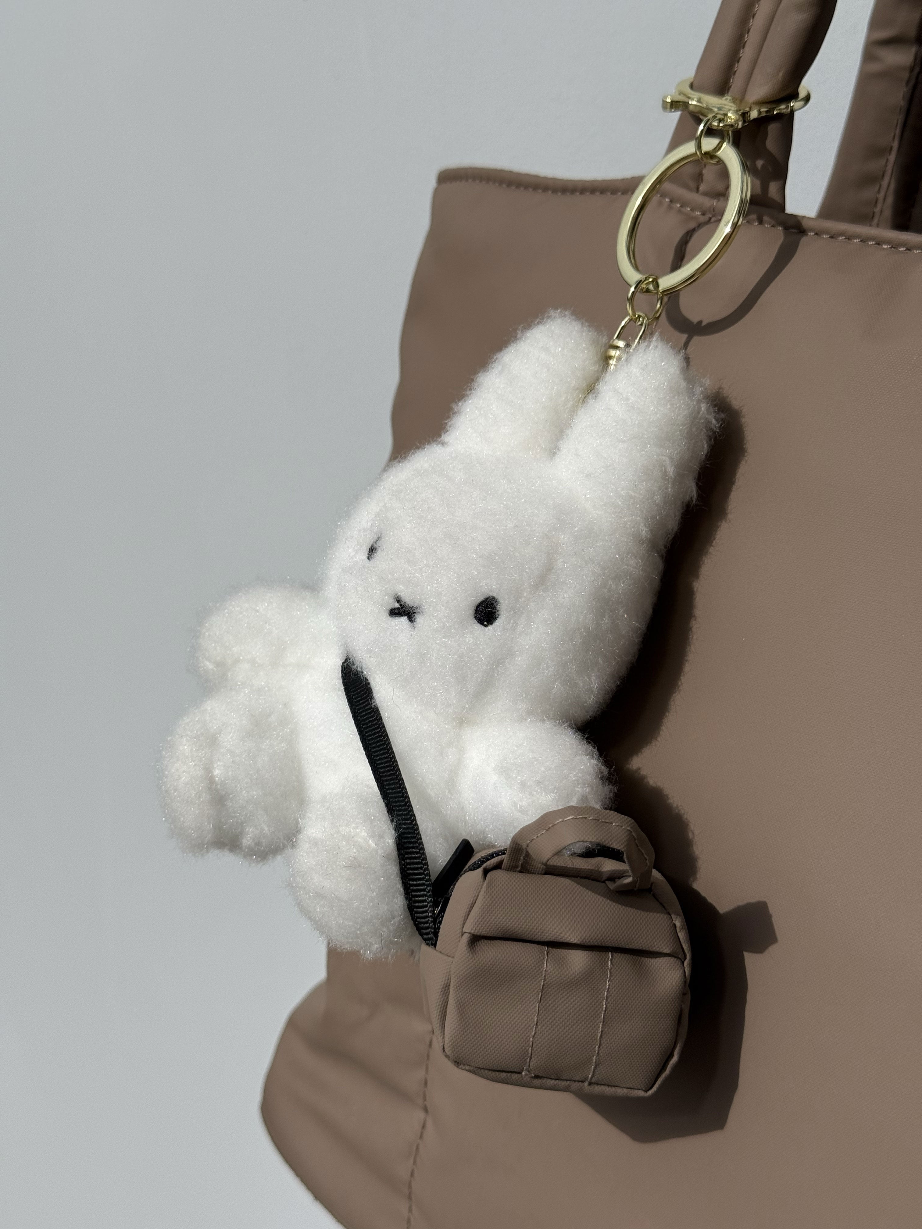 calpak-teeny-tiny-luka-duffel-mini-quilted-duffel-bag image 3