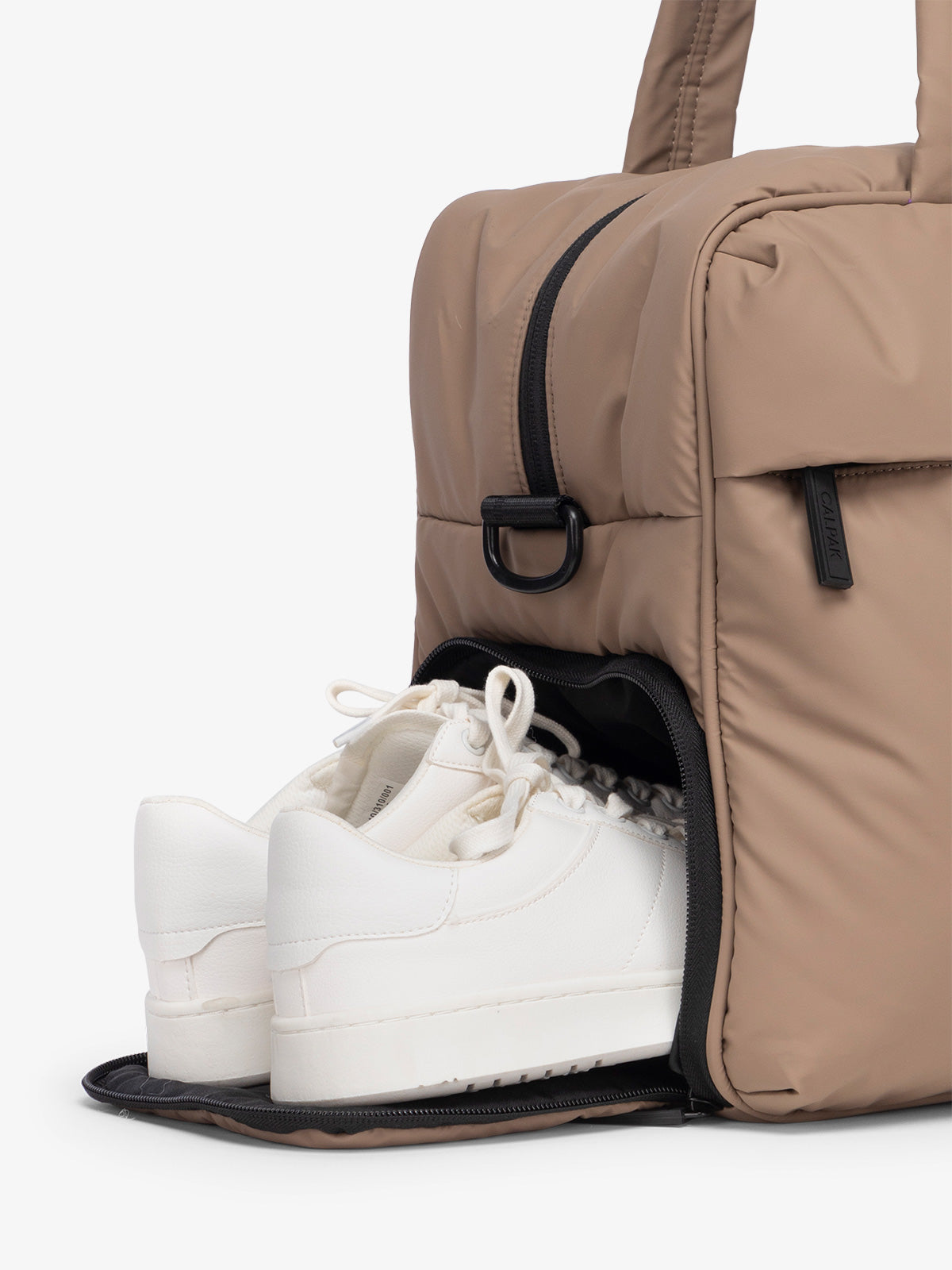 calpak-luka-duffel-award-winning-scratch-resistant-water-resistant-travel-gym-du image 5