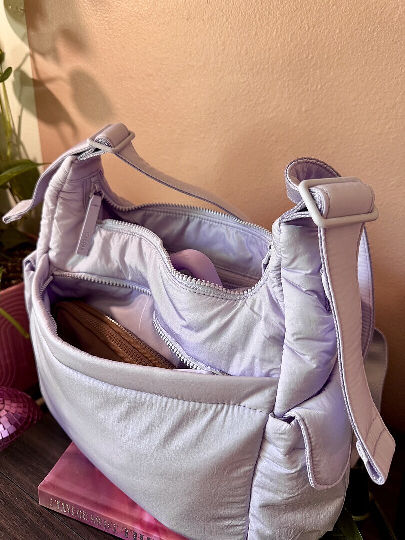 Solid everyday bag