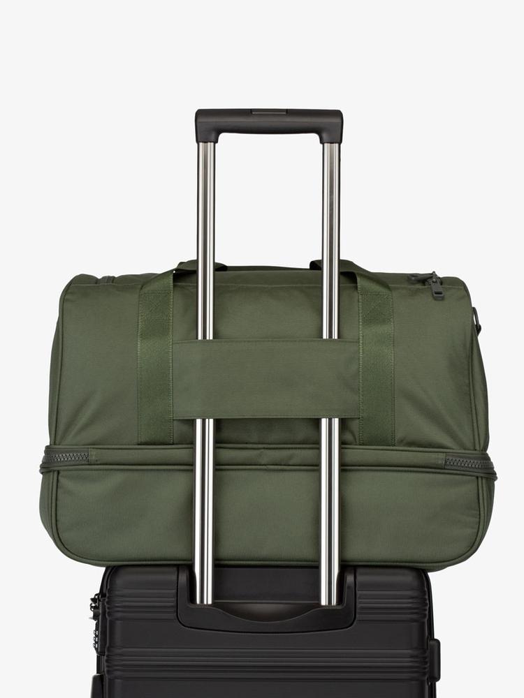 calpak-stevyn-duffel-bag-with-shoe-compartment image 4