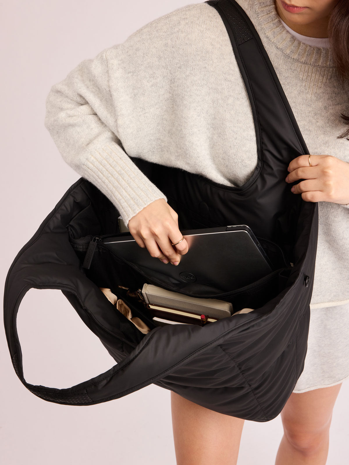 calpak-luka-everything-laptop-tote-bag-water-resistant-travel-tote-with-padded-1 image 4