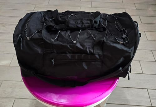 Backpack mode decent, duffel mode great