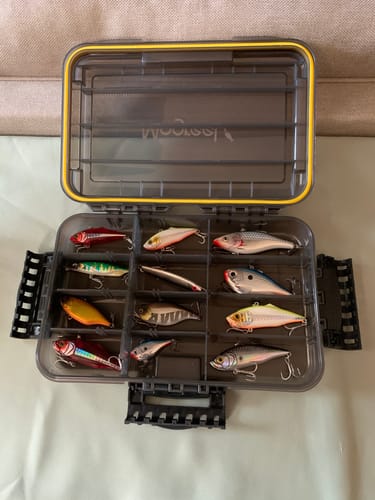 Solid box for the money